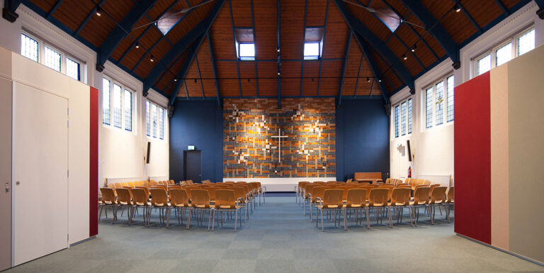 Interieur Bethelkerk en buurthuis